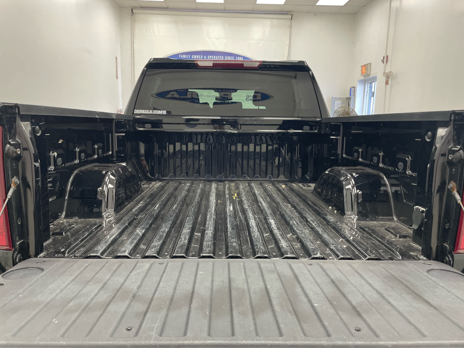 Certified 2024 Chevrolet Silverado 1500 LT AWD/4WD image 13