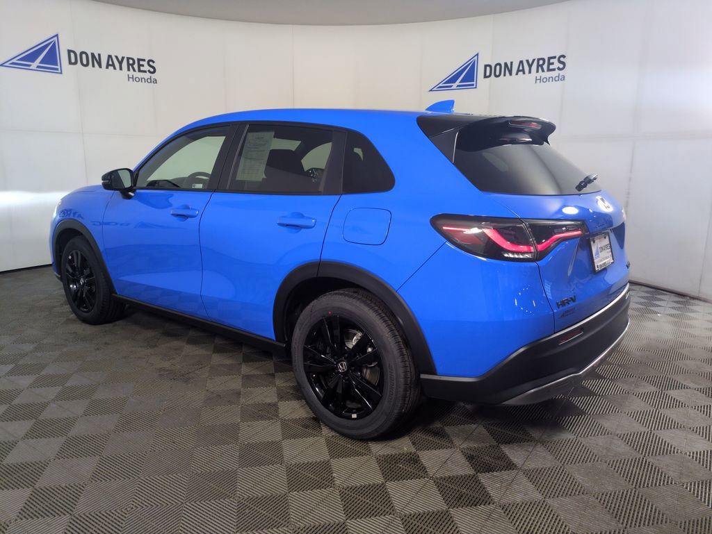 Certified 2026 Honda HR-V Sport image 4