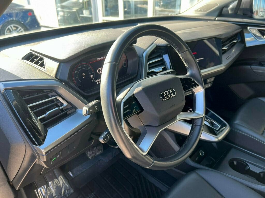 Used 2024 Audi Q4 e-tron Premium Plus w/ Premium Plus image 13