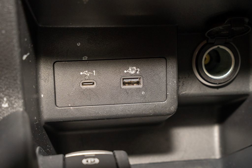 Certified 2021 Nissan Kicks SV image 14