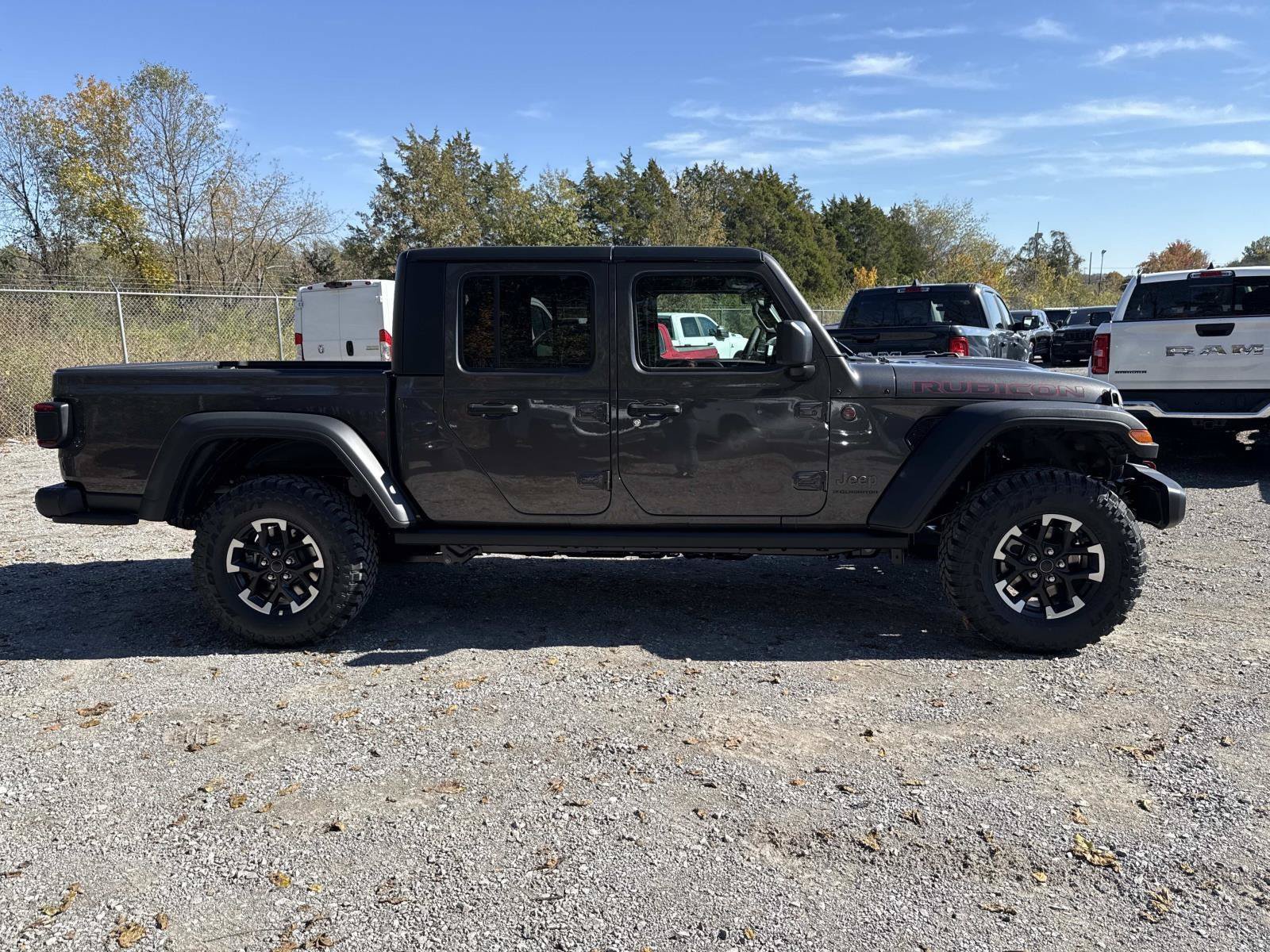 New 2026 Jeep Gladiator Rubicon w/ Safety Group AWD/4WD image 4