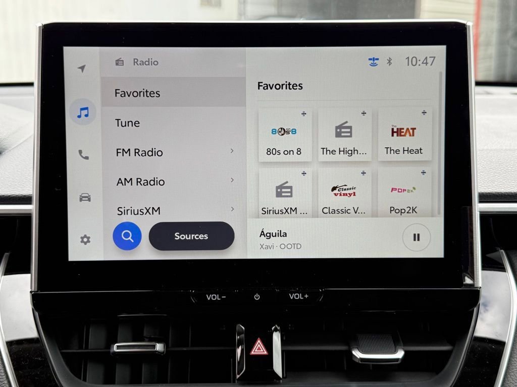 Certified 2026 Toyota Corolla Cross XLE image 30