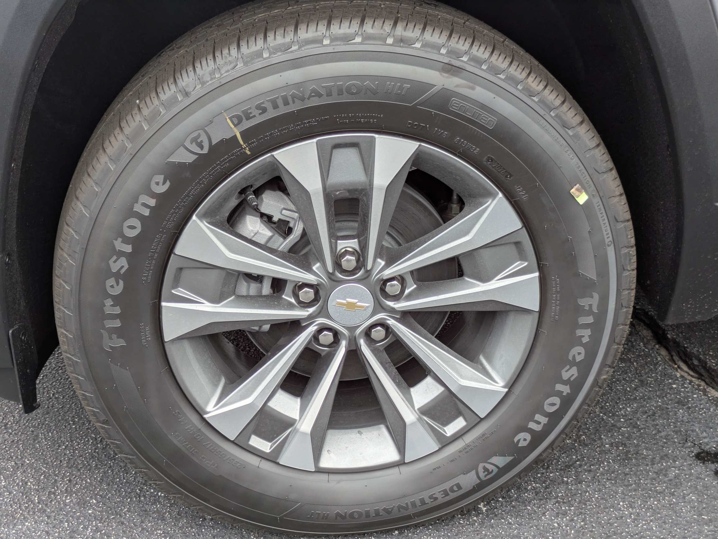 New 2027 Chevrolet Equinox LT FWD image 31