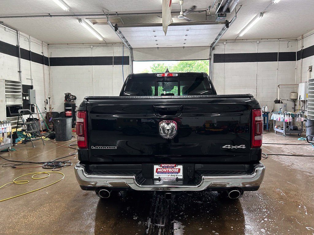 Used 2023 RAM 1500 Laramie AWD/4WD image 5