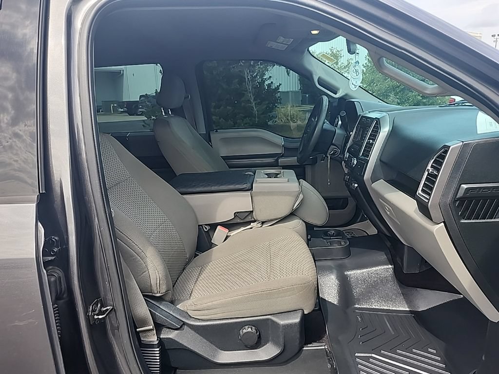 Used 2016 Ford F150 XLT RWD image 33