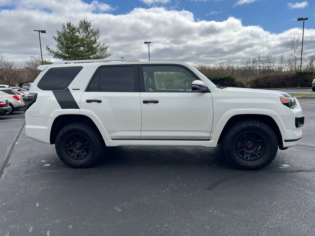 Used 2023 Toyota 4Runner Limited image 5
