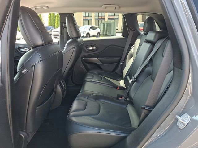 Used 2021 Jeep Cherokee Latitude Lux image 10