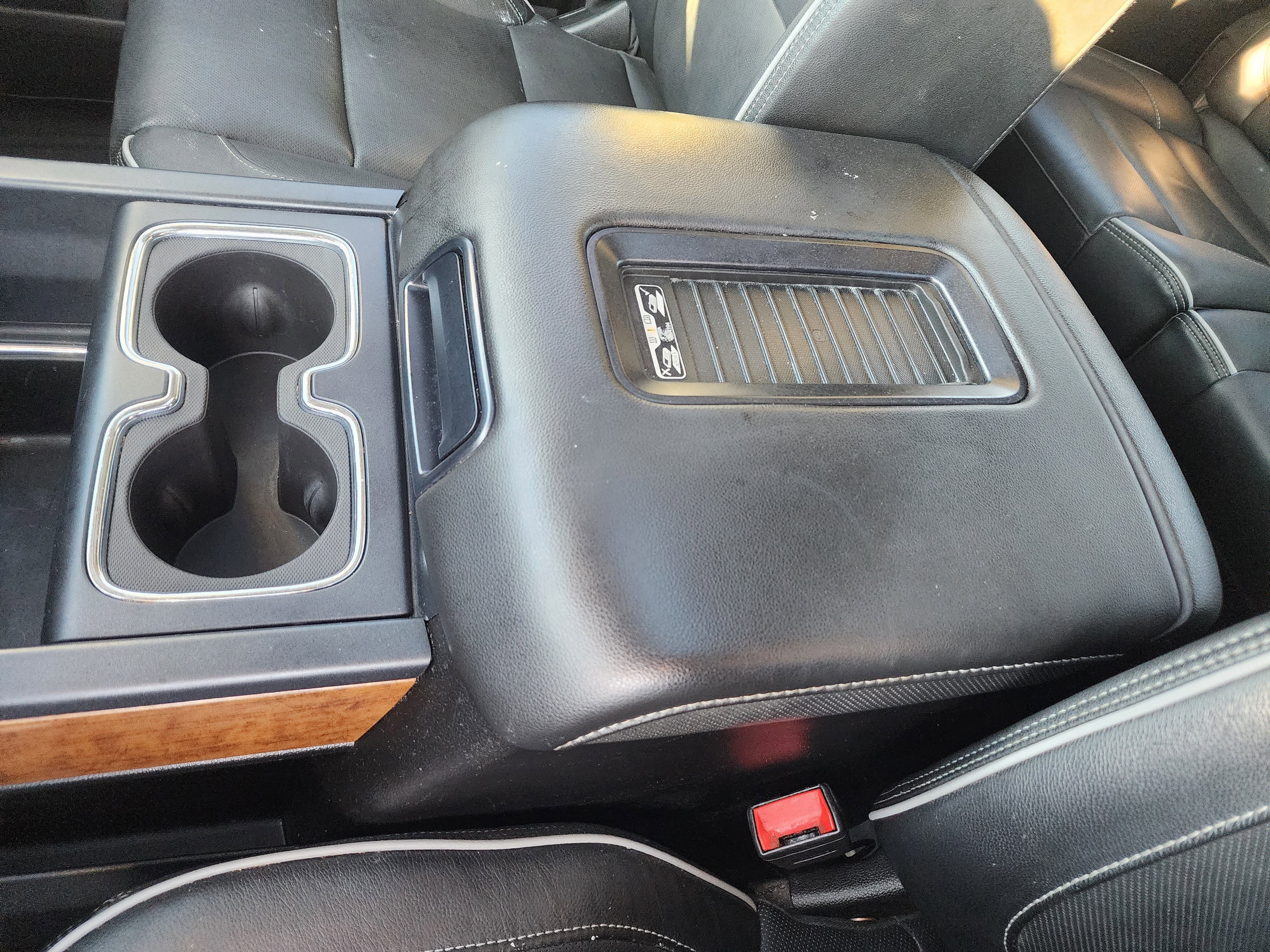 Used 2019 Chevrolet Silverado 2500 High Country w/ Duramax Plus Package image 35