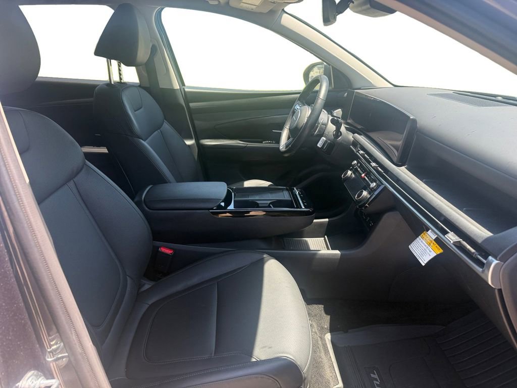 Used 2025 Hyundai Tucson SEL AWD/4WD image 14