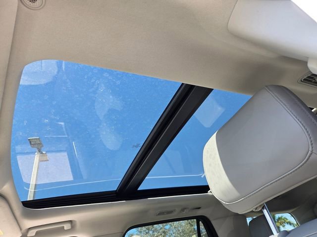 Certified 2025 Ford Expedition Active image 23