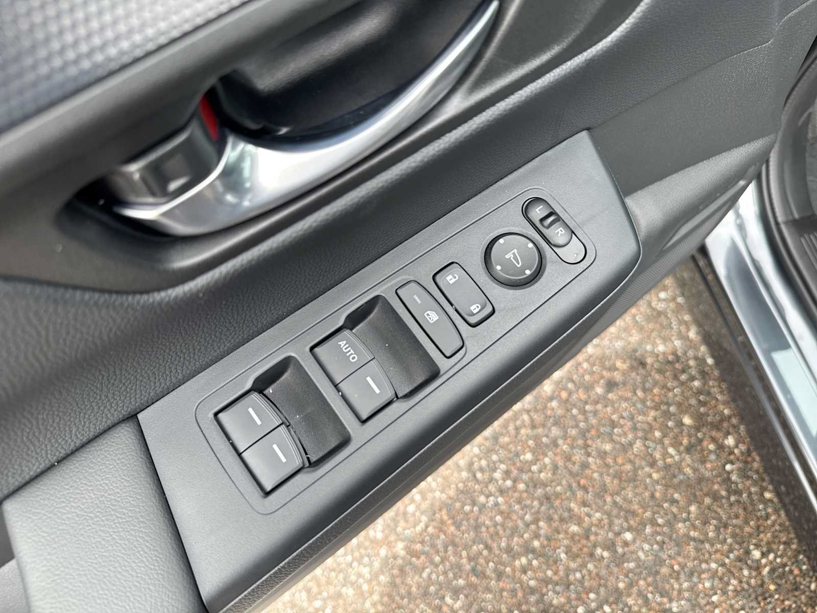 New 2027 Honda CR-V LX image 15