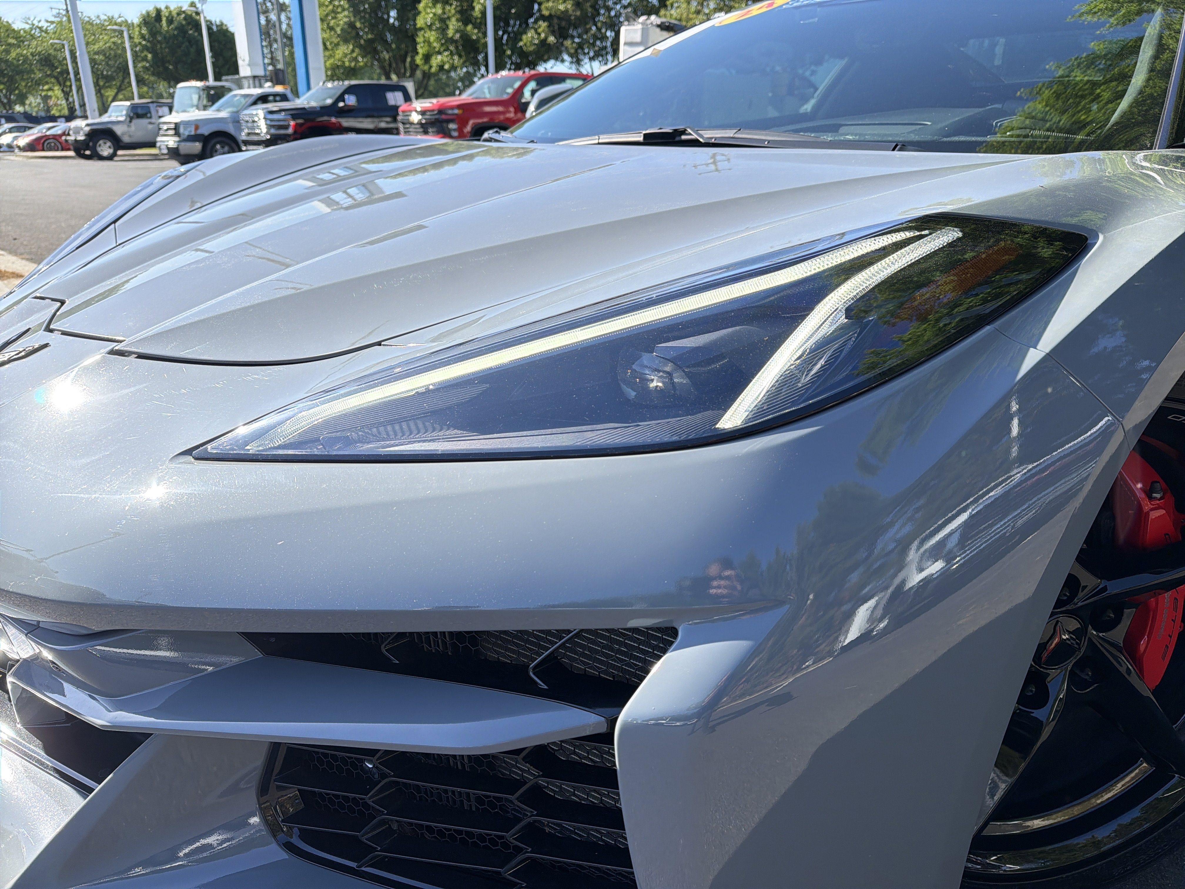 Used 2025 Chevrolet Corvette E-Ray w/ ZER Performance Package AWD/4WD image 6