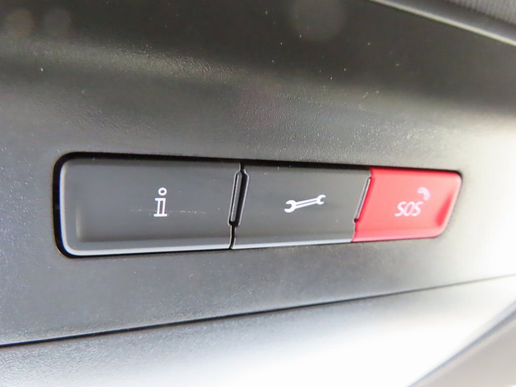 Used 2023 Volkswagen Atlas Cross Sport SEL R-Line image 12