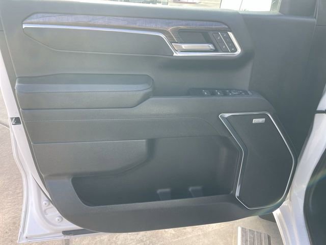 Used 2023 Chevrolet Silverado 1500 LTZ image 22