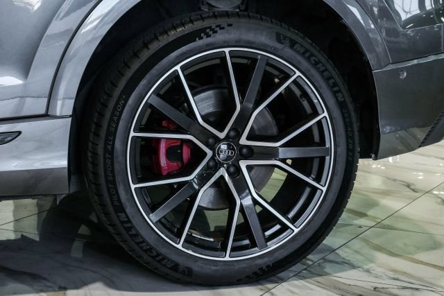 Used 2019 Audi Q8 Premium Plus w/ Premium Plus AWD/4WD image 56