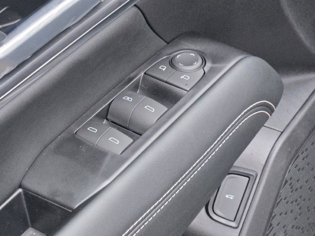New 2027 GMC Terrain Elevation w/ Elevation Premium Package AWD/4WD image 30