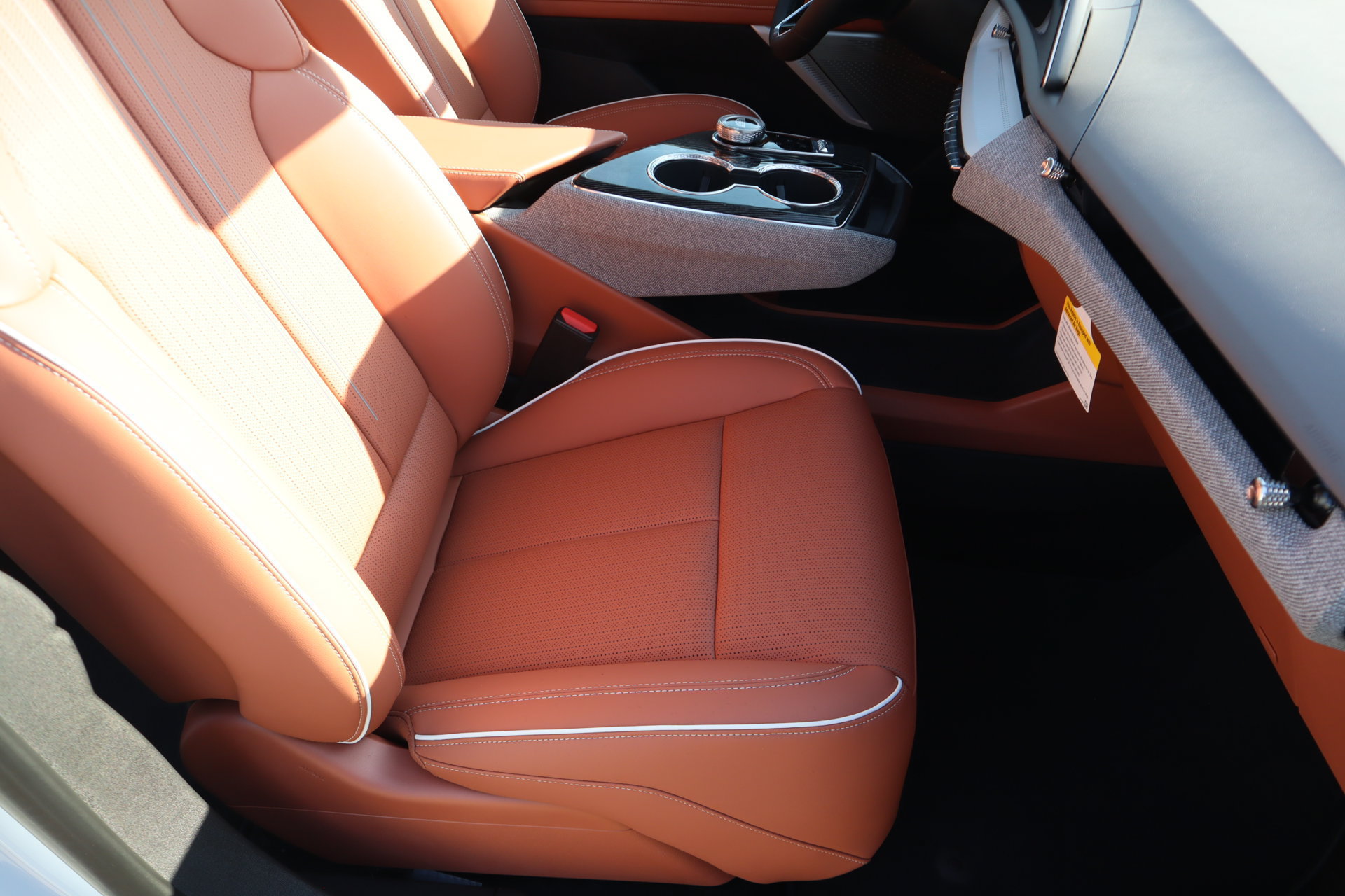 New 2027 Cadillac Optiq Premium Luxury AWD/4WD image 15