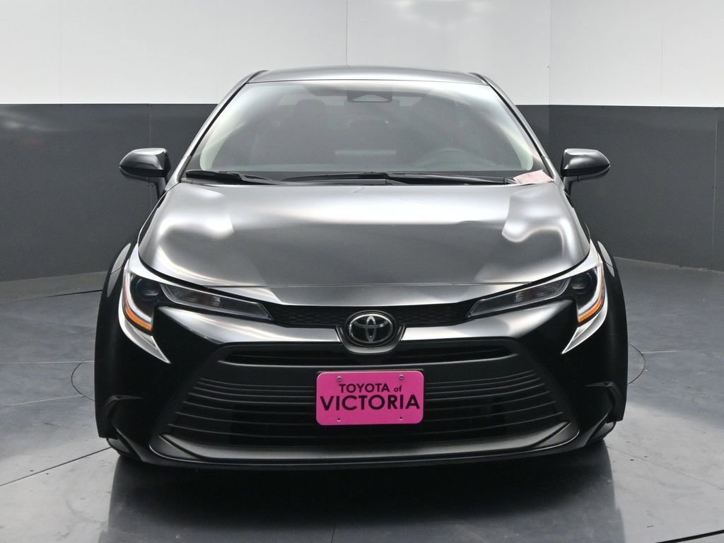 Used 2025 Toyota Corolla LE image 17