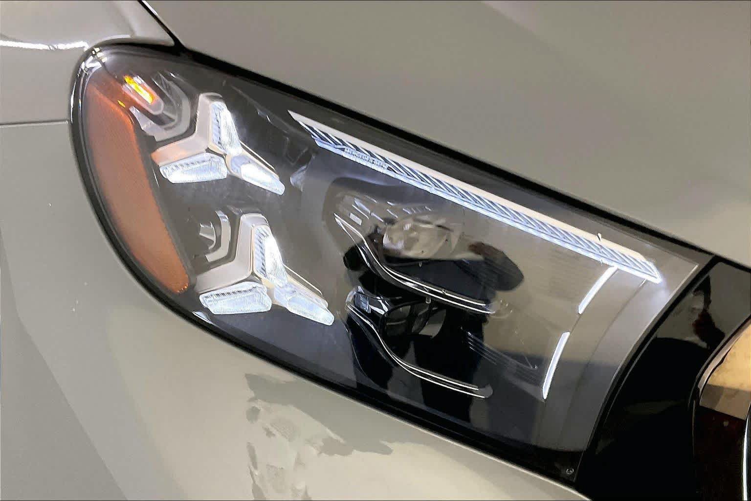 New 2027 Mercedes-Benz GLS 450 4MATIC image 16