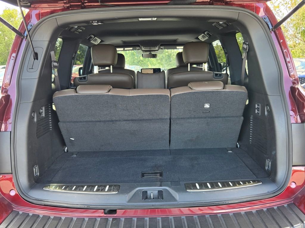 Used 2024 Nissan Armada Platinum w/ Captain's Chairs Package image 13