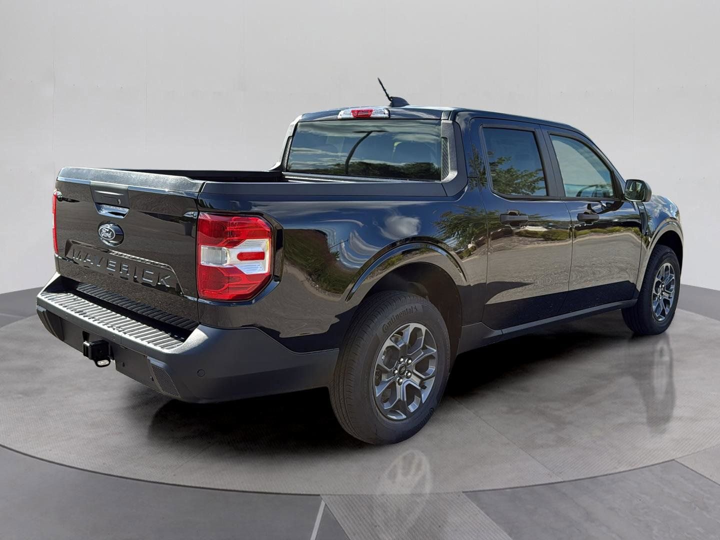 New 2025 Ford Maverick XLT image 5