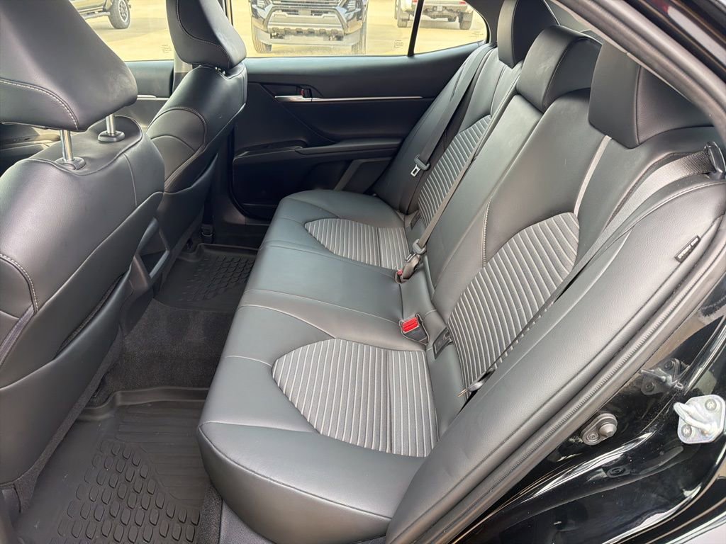 Used 2023 Toyota Camry SE w/ Convenience Package image 20