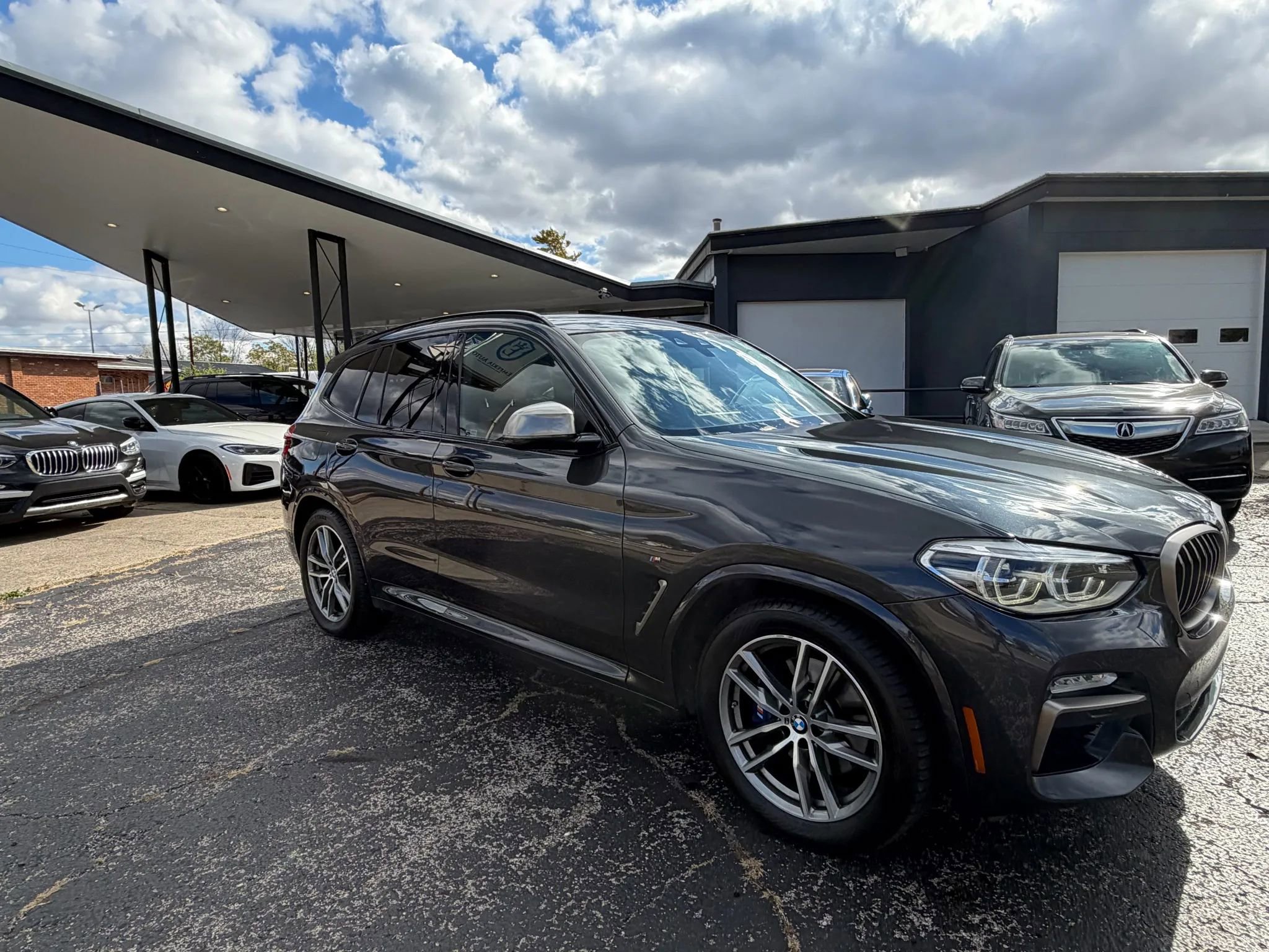 Used 2018 BMW X3 M40i w/ Premium Package Essential image 12