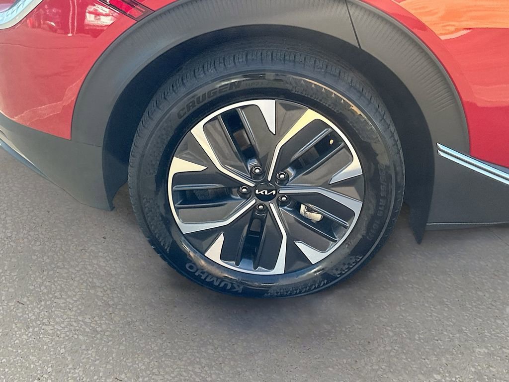 Used 2024 Kia EV6 Light RWD image 30