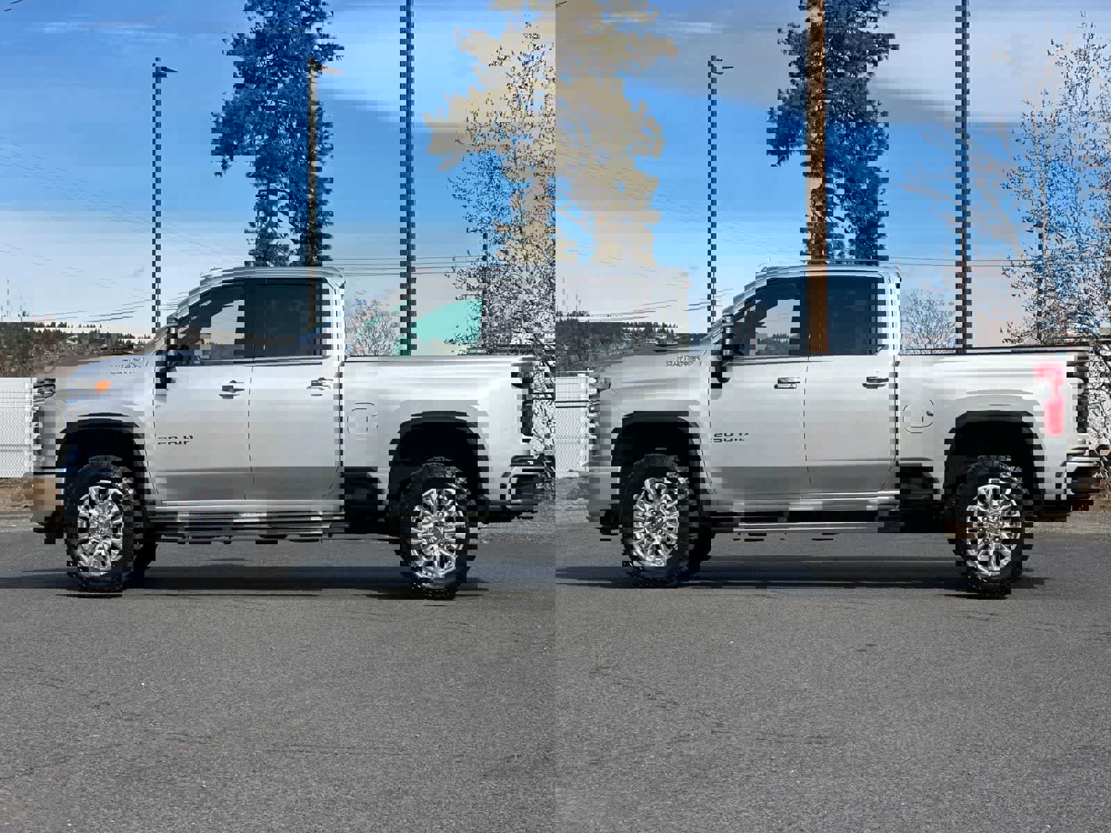Used 2023 Chevrolet Silverado 2500 High Country image 5