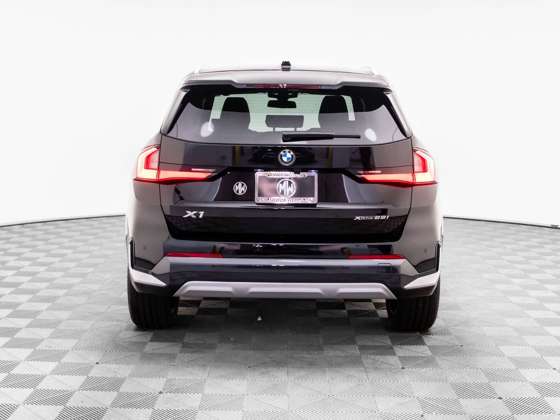 New 2026 BMW X1 xDrive28i w/ Convenience Package AWD/4WD image 5