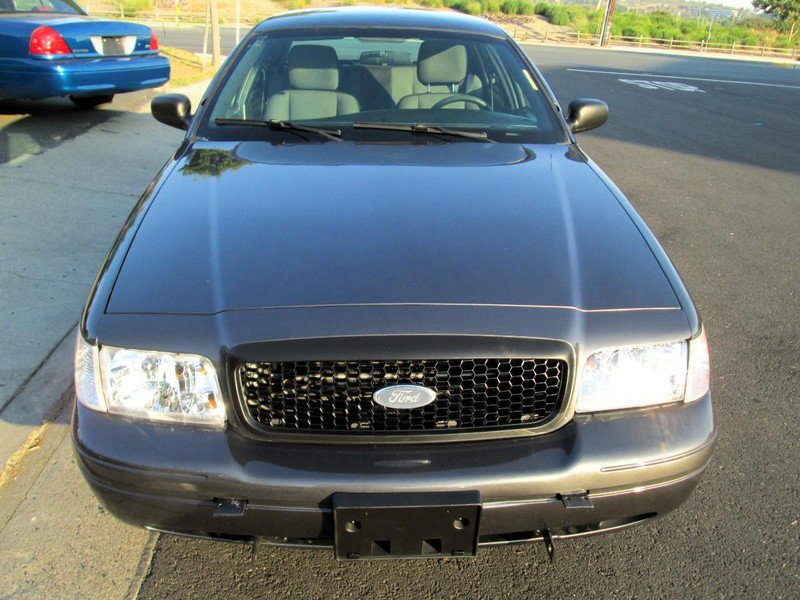 Used 2011 Ford Crown Victoria Police Interceptor w/ Trunk Pack image 2
