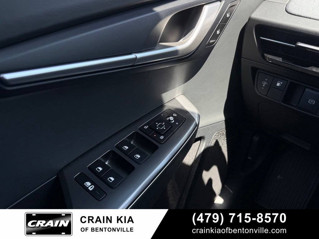 Used 2024 Kia EV6 Light RWD image 10