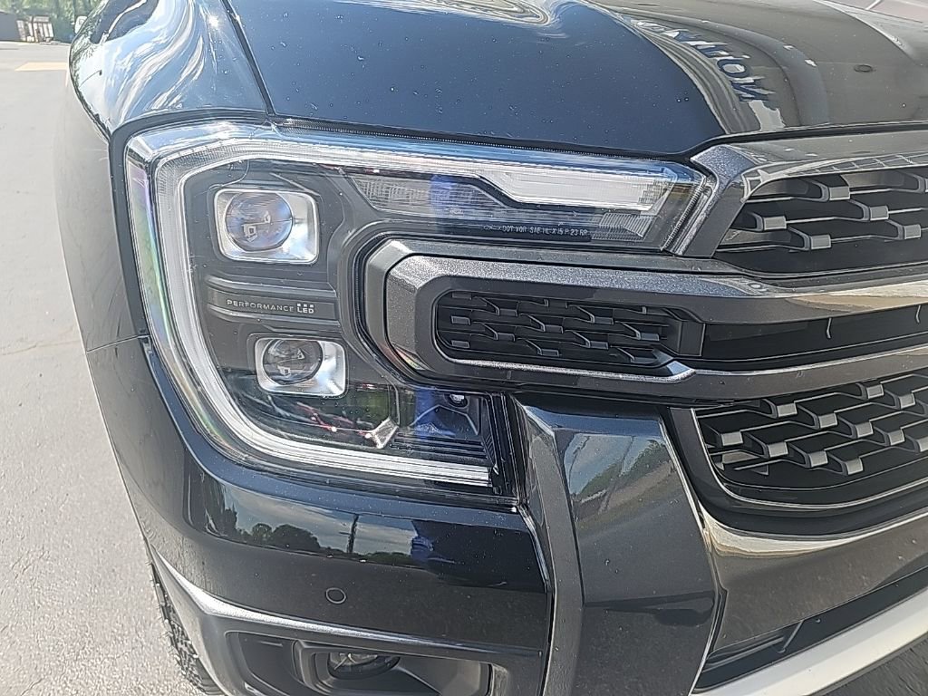 Used 2025 Ford Ranger Lariat AWD/4WD image 7