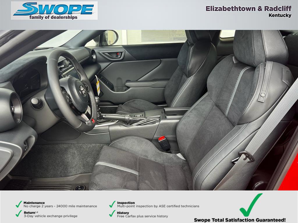 New 2025 Toyota GR86 Premium image 17