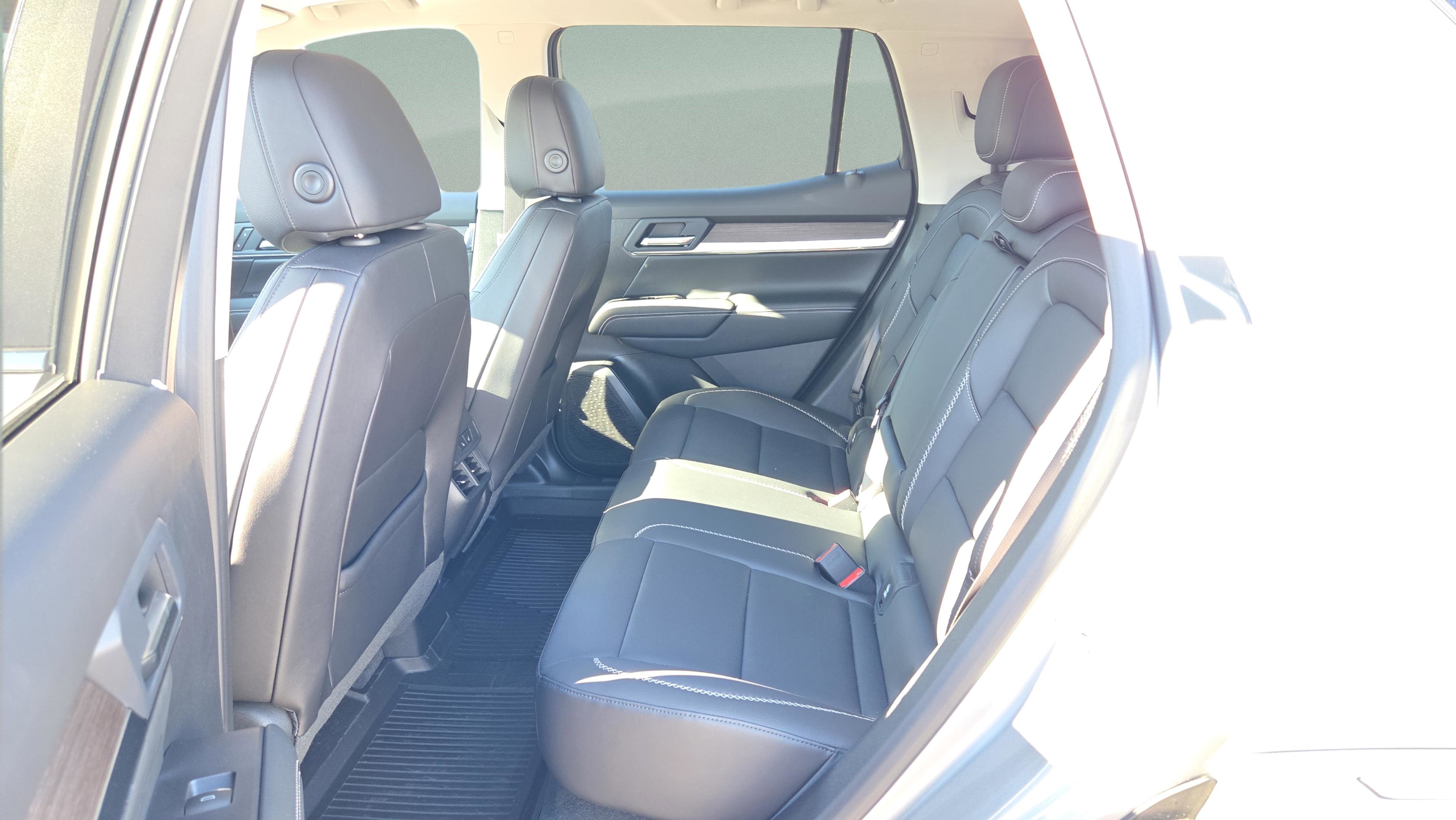 Used 2026 GMC Terrain Denali w/ LPO, Floor Liner Package image 11