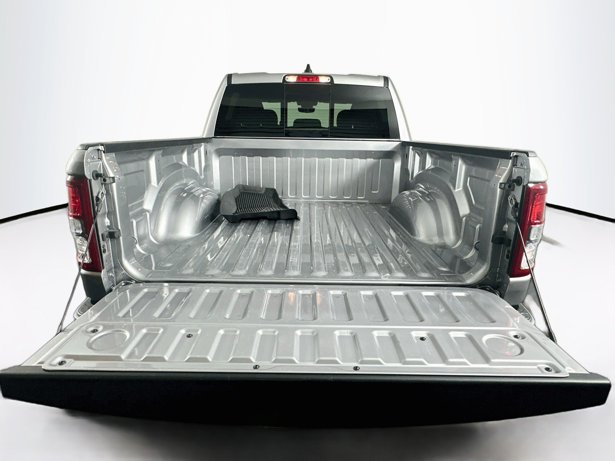 Used 2023 RAM 1500 Big Horn AWD/4WD image 28