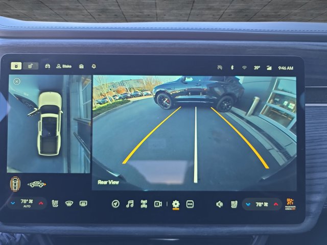 Used 2022 Rivian R1T Adventure image 21