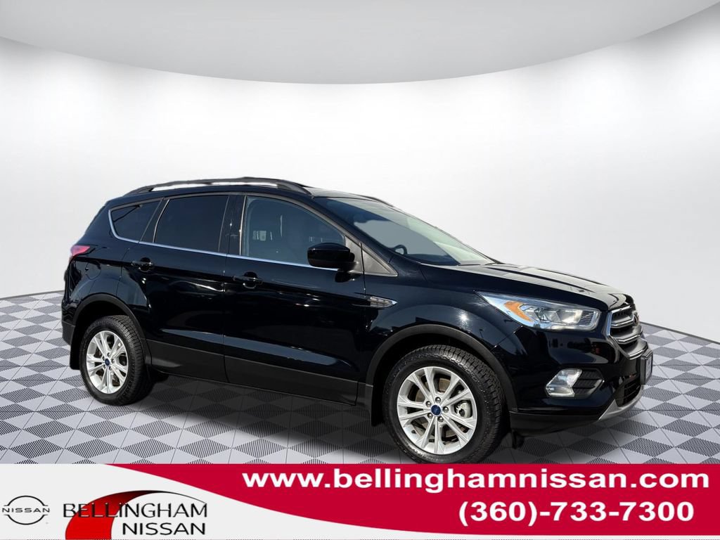 Used 2017 Ford Escape SE w/ SE Leather Comfort Package AWD/4WD image 1