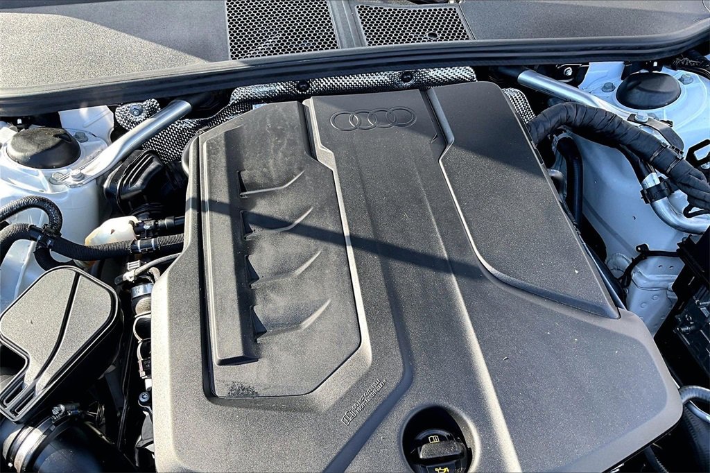 Certified 2025 Audi A5 2.0T Premium w/ Convenience Package image 31