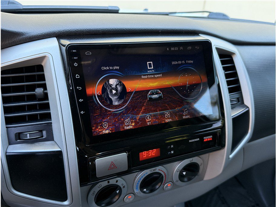 Used 2010 Toyota Tacoma PreRunner RWD image 18