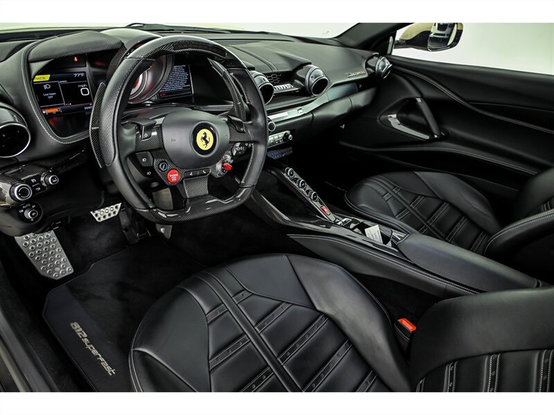 Used 2019 Ferrari 812 Superfast RWD image 20