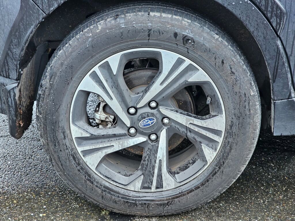 Used 2024 Subaru Crosstrek 2.0i Premium image 9