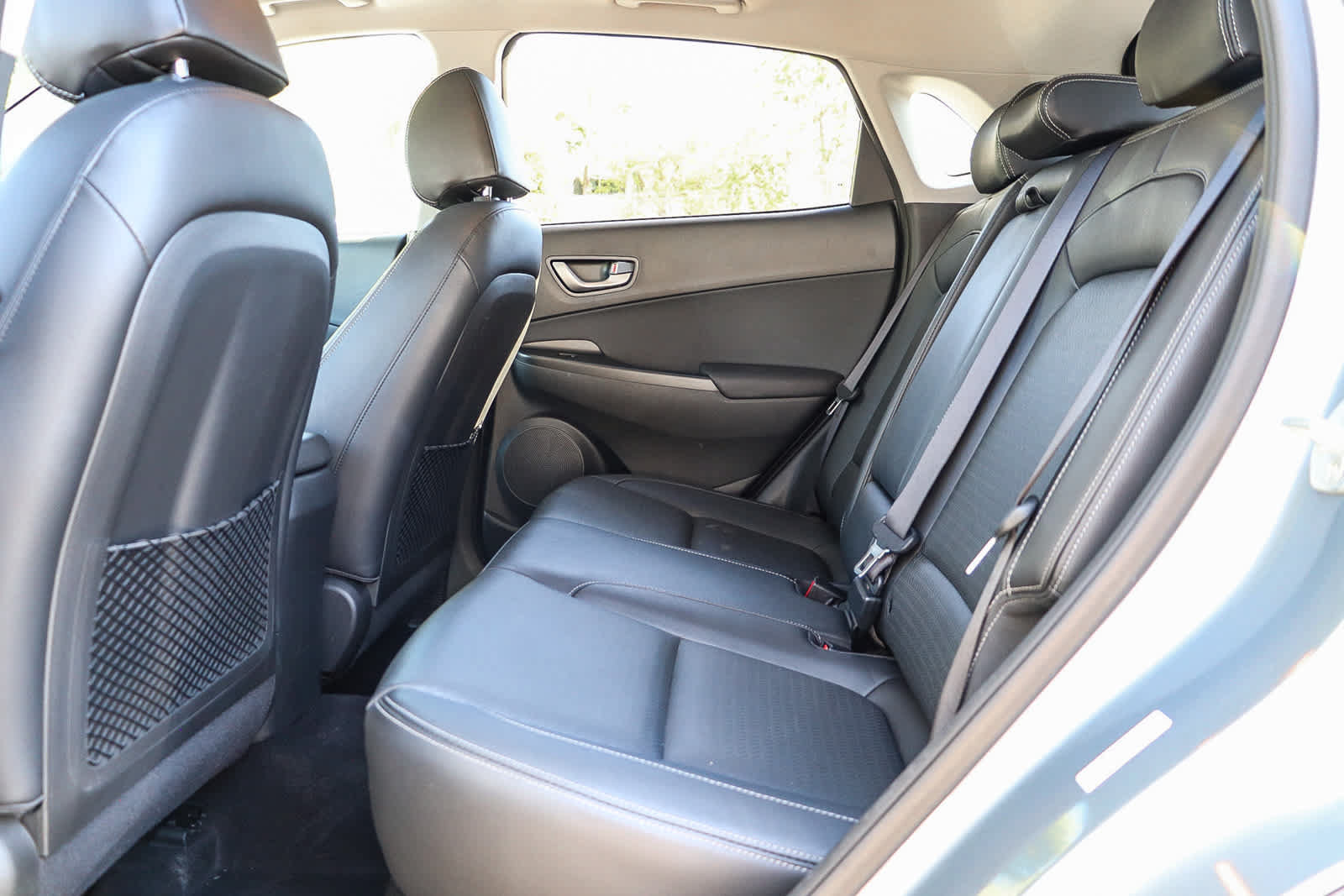 Used 2021 Hyundai Kona Limited w/ Cargo Package AWD/4WD image 17