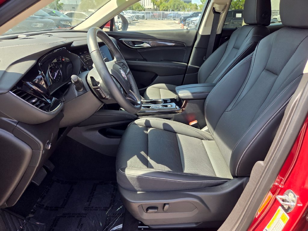 Used 2023 Buick Envision Essence AWD/4WD image 4
