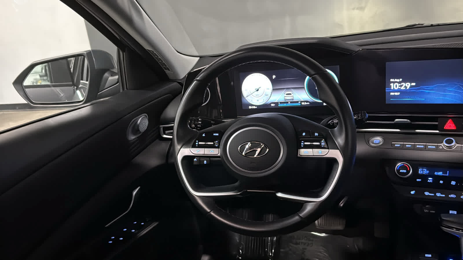 Used 2023 Hyundai Elantra SEL w/ Convenience Package FWD image 20