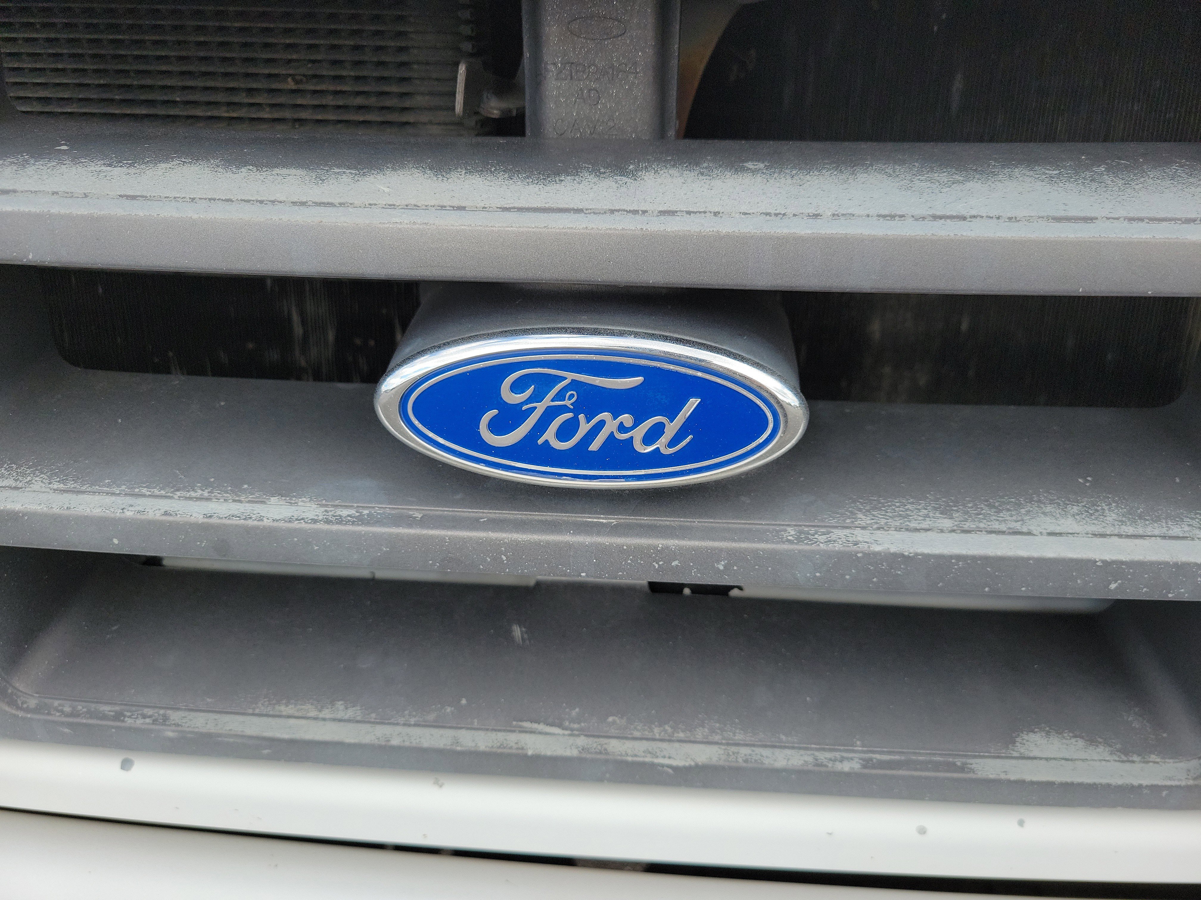 Used 1992 Ford F450 2WD Regular Cab Super Duty image 9