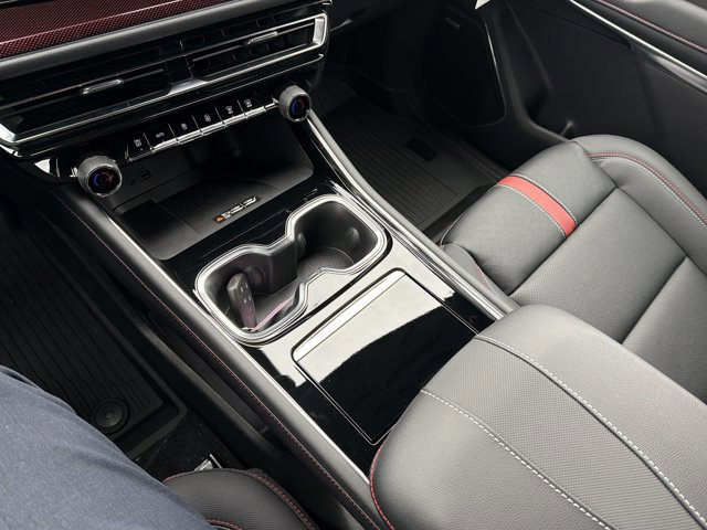 New 2026 Chevrolet Traverse RS image 20