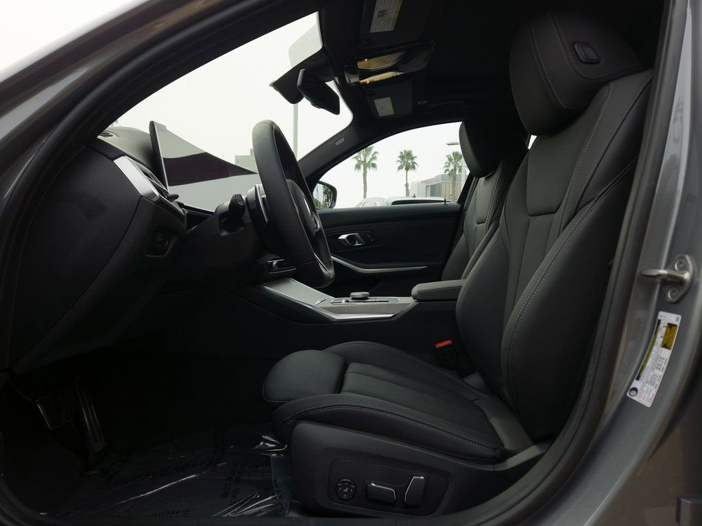 New 2026 BMW 330i Sedan w/ M Sport Package image 10