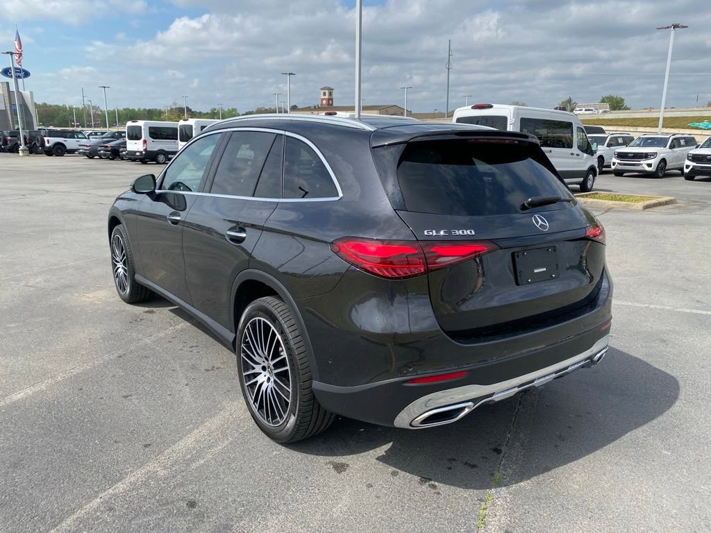 Used 2024 Mercedes-Benz GLC 300 image 5