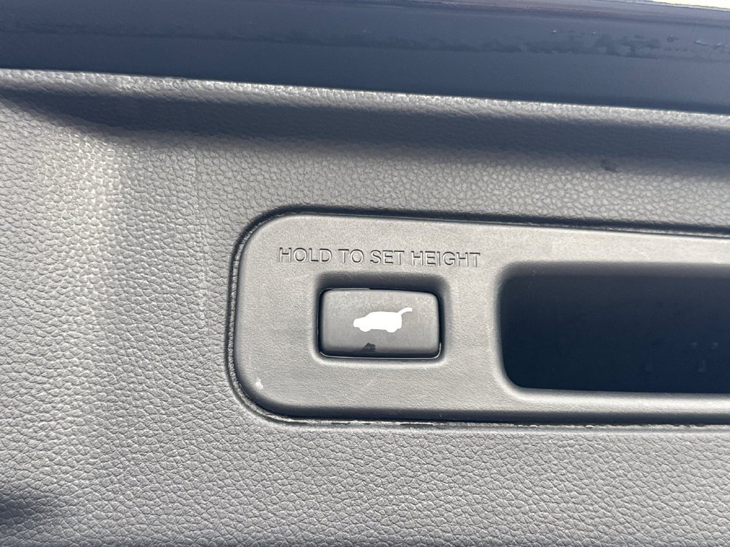 Certified 2024 Honda Pilot EX-L image 17